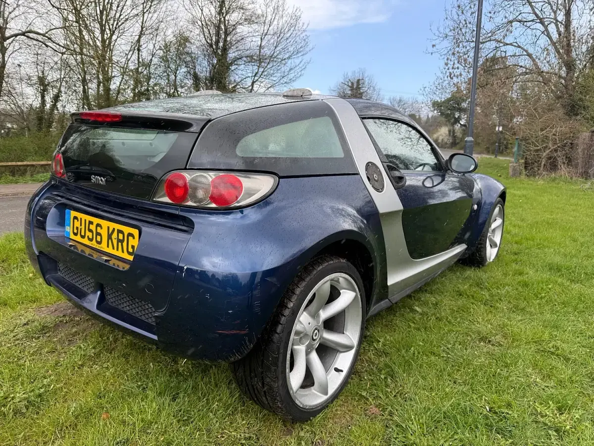 Used Smart Roadster 80 HP (58 kW) 2006 Silver Cabriolet