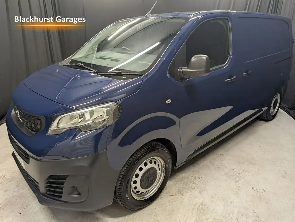 Used Peugeot Expert Premium 144 HP (105 kW) 2022 Van