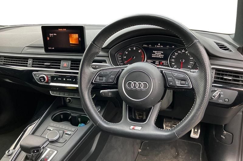 Used Audi A4 Black Edition 190 HP (139 kW) 2019 Grey Estate