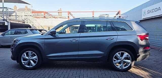 Used Skoda Kodiaq SE L Executive 110 HP (80 kW) 2024 Graphite grey metallic SUV