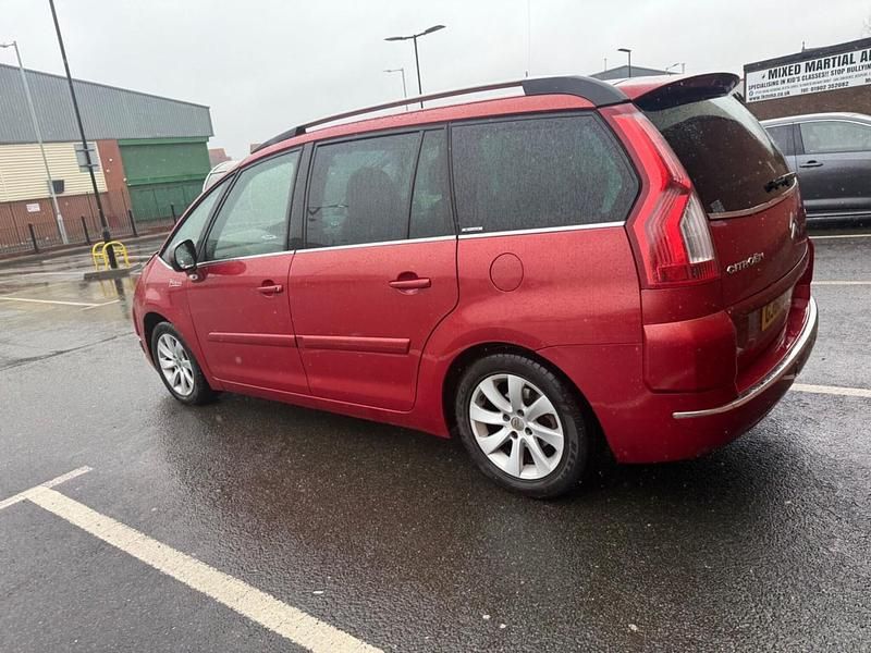 Used Citroën Grand C4 Picasso Exclusive 2010 Red MPV