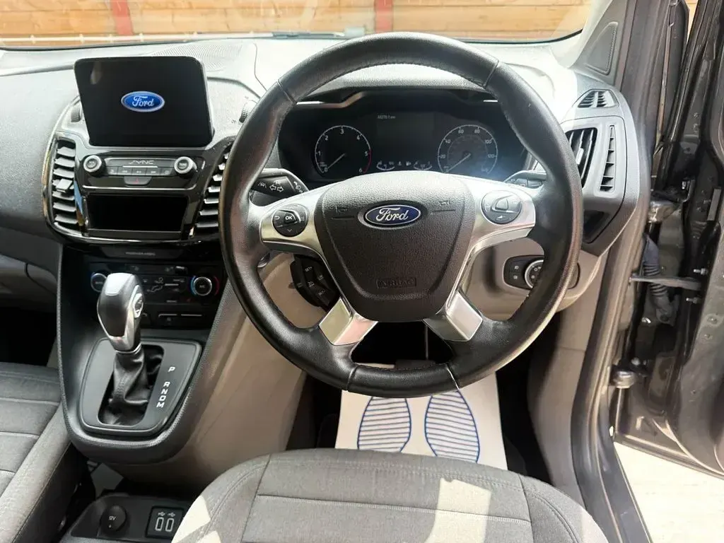 Used Ford Grand Tourneo Connect 2021 Grey MPV