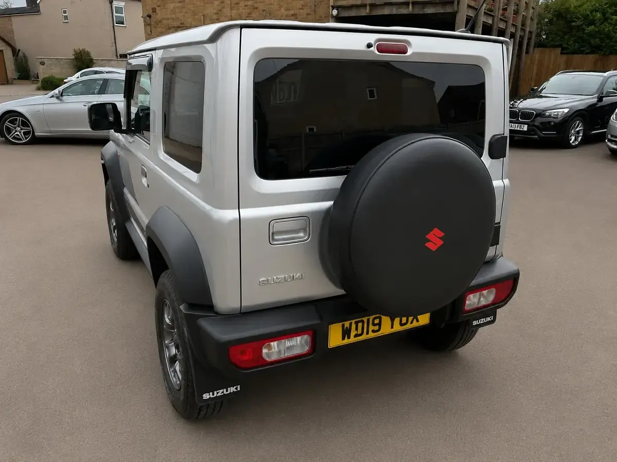 Used Suzuki Jimny SZ5 102 HP (75 kW) 2019 Silver SUV