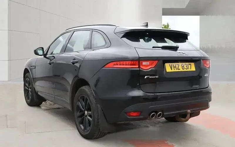 Used Jaguar F-Pace R-Sport 179 HP (131 kW) 2020 SUV