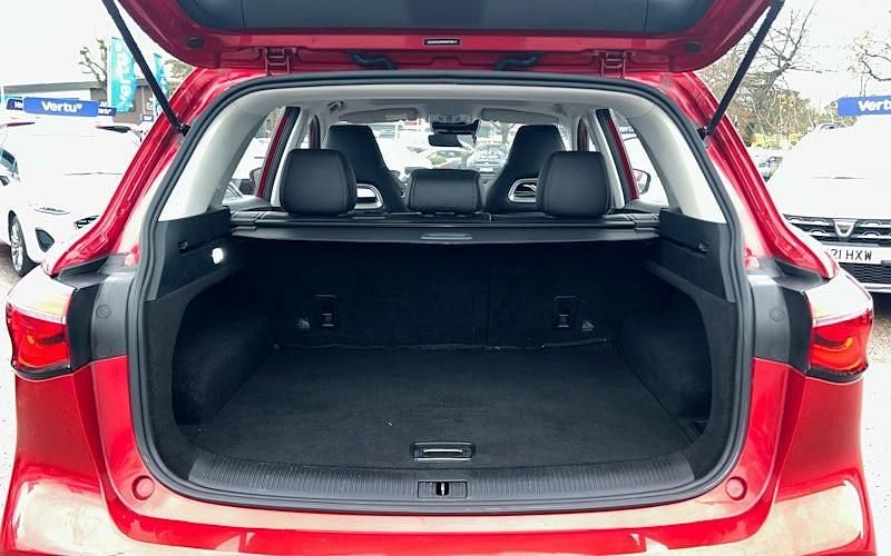 Used MG HS Exclusive 162 HP (119 kW) 2022 Red SUV