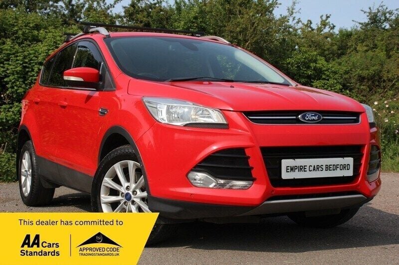 Red Used 2014 Ford Kuga Titanium SUV | £4,490 (Expensive) - Image 1/2