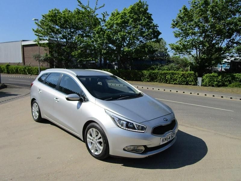 Silver Used 2014 Kia Ceed 2 Estate | £4,995 (Fair price) - Image 1/4
