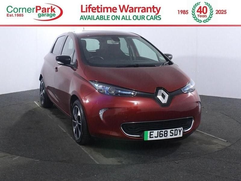 Used Renault Zoe Dynamique 67 kW (92 HP) 2018 Red Hatchback