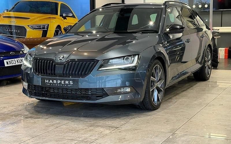 Used Skoda Superb SportLine 190 HP (139 kW) 2017 Grey Estate