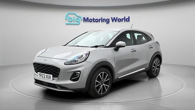 Used Ford Puma Titanium 155 HP (114 kW) 2023 Silver SUV