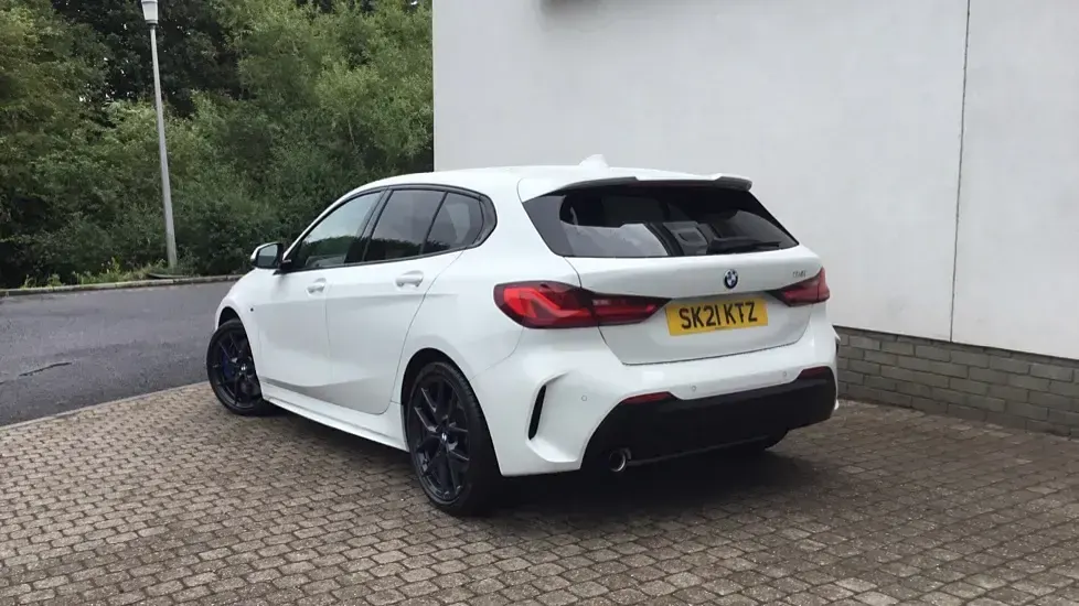 Used BMW 118 M Sport 134 HP (98 kW) 2021 White