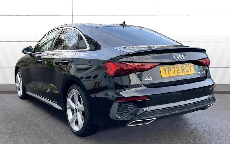 Usado Audi A3 S-Line 150 HP (110 kW) 2024 Sedan