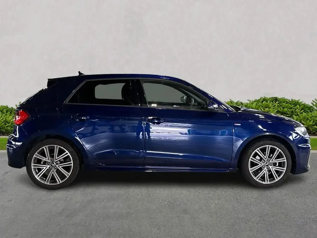 Used Audi A1 Sportback S-Line 116 HP (85 kW) 2024 Blue Hatchback
