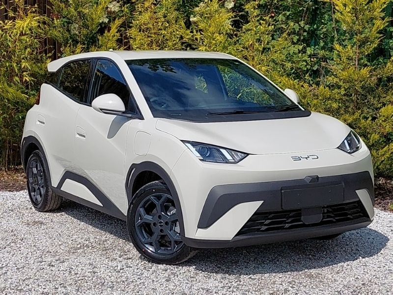 White New 2025 BYD Dolphin Boost Hatchback | £20,695 (Fair price) - Image 1/4