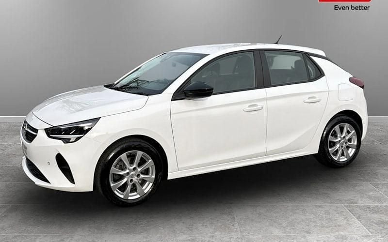 Used Vauxhall Corsa Design Edition 101 HP (74 kW) 2023 Hatchback