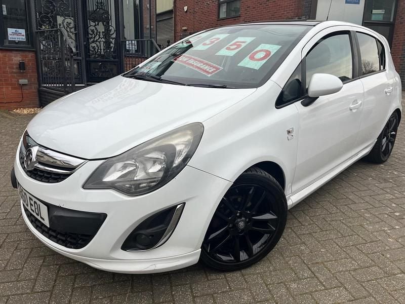 Used Vauxhall Corsa Edition 2010 White Hatchback