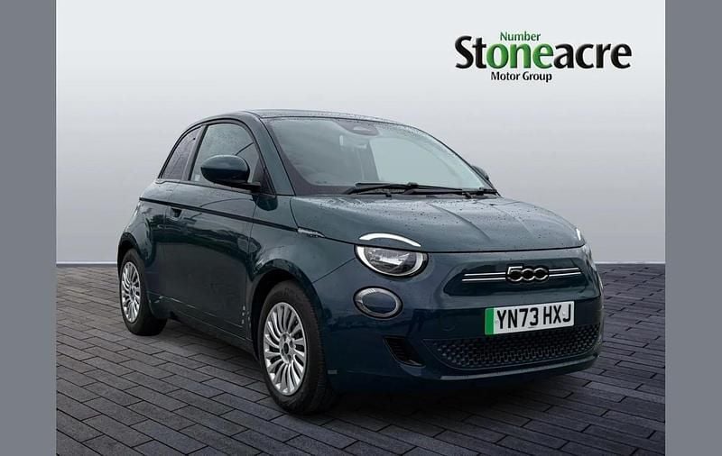Second-hand Fiat 500e Action 69 kW (95 CP) 2023 Verde Hatchback
