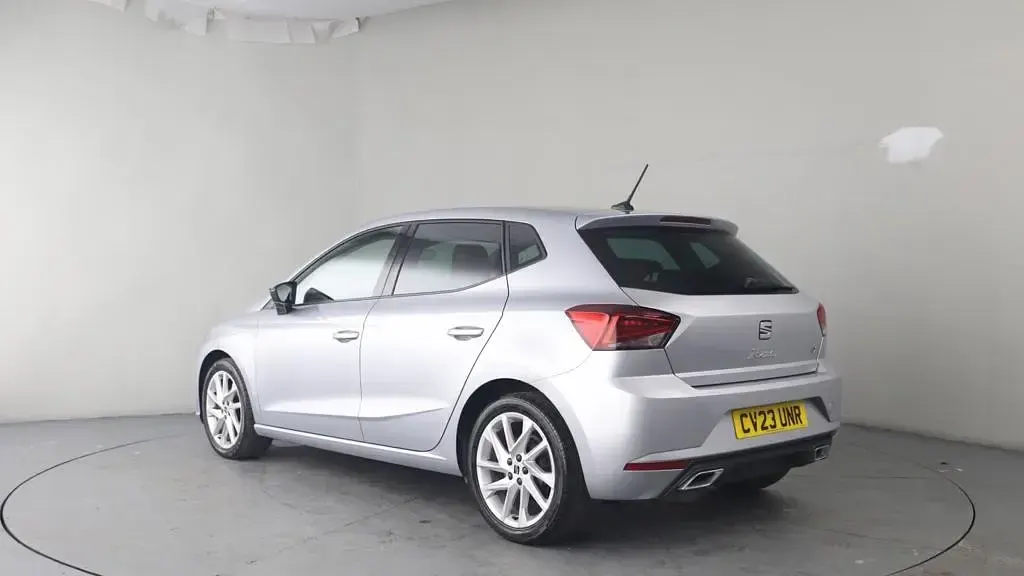 Used Seat Ibiza FR 95 HP (69 kW) 2023 Silver Hatchback