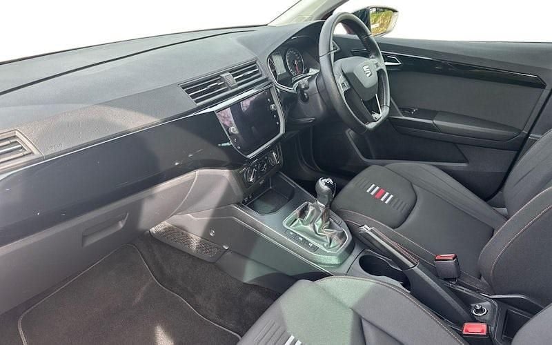 Used Seat Ibiza FR 95 HP (69 kW) 2018 Desire red Hatchback