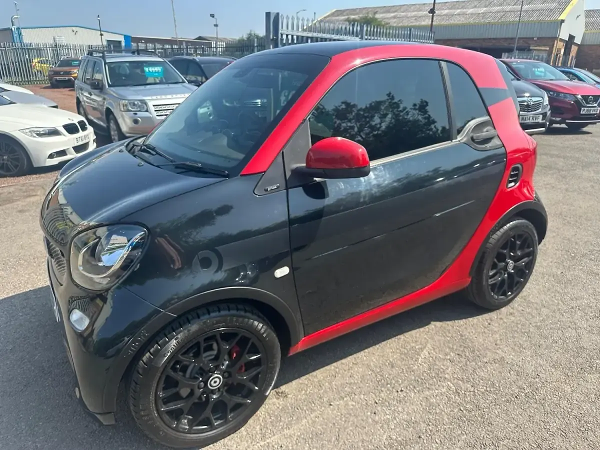 Used Smart ForTwo Coupé Prime 90 HP (66 kW) 2017 Black Coupe