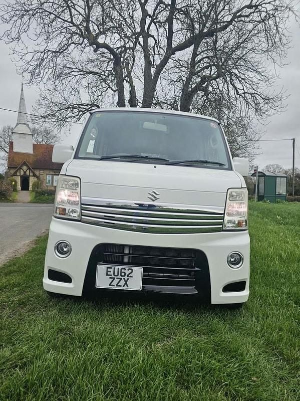 Used Suzuki Carry 2026 White Pickup