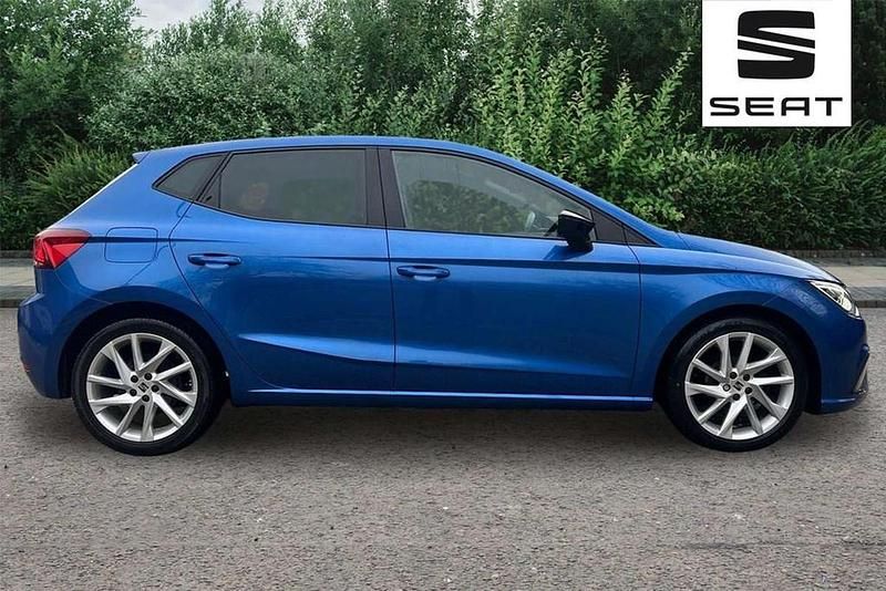 Used Seat Ibiza FR 95 HP (69 kW) 2022 Blue Hatchback
