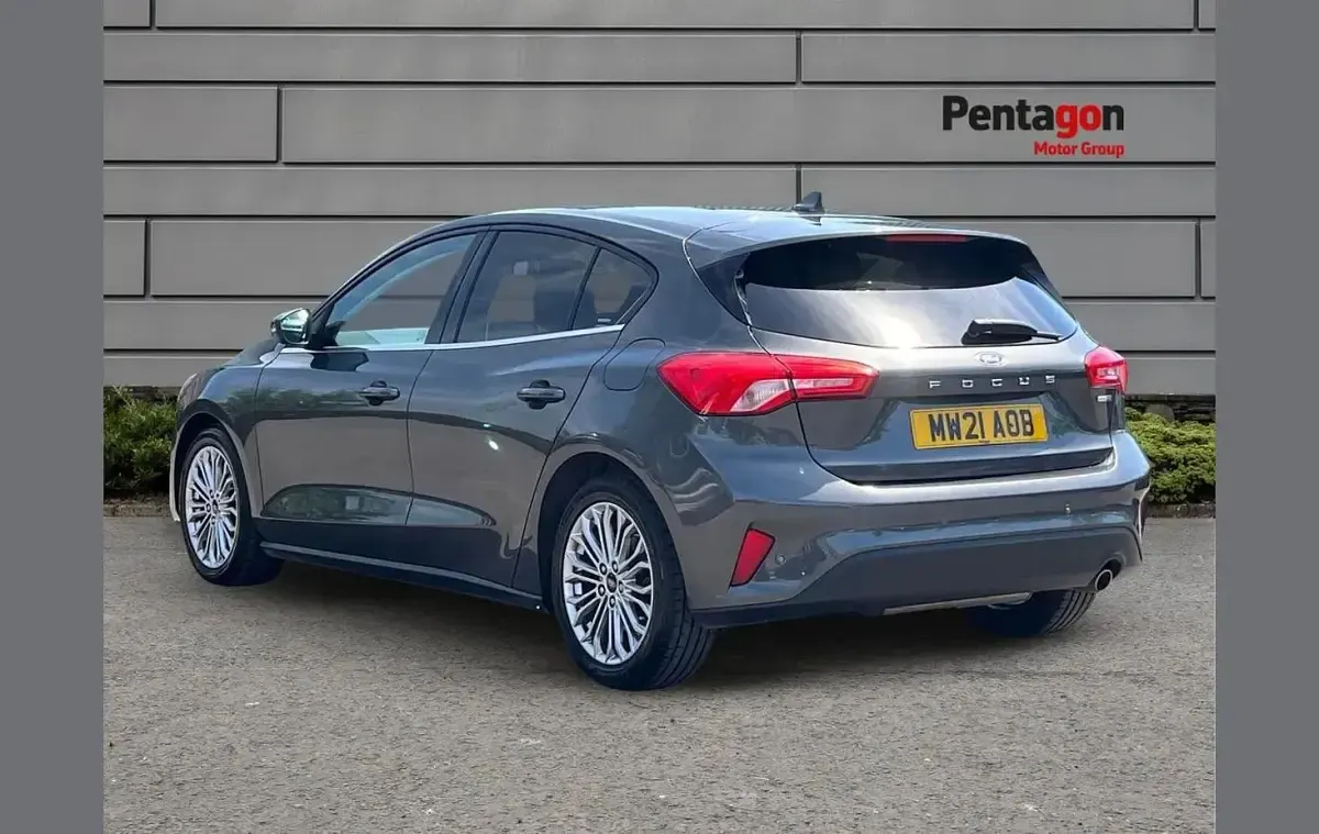 Used Ford Focus Titanium X 123 HP (90 kW) 2021 Grey Hatchback