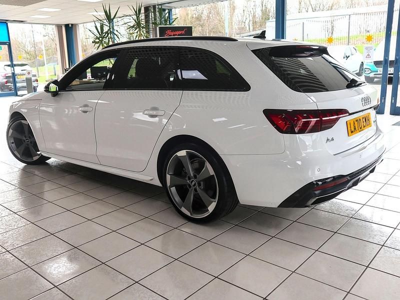 Used Audi A4 Black Edition 150 HP (110 kW) 2021 White Estate