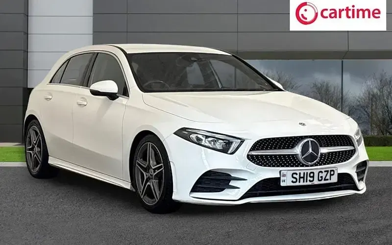 Used Mercedes A180 AMG line 136 HP (100 kW) 2019 Hatchback