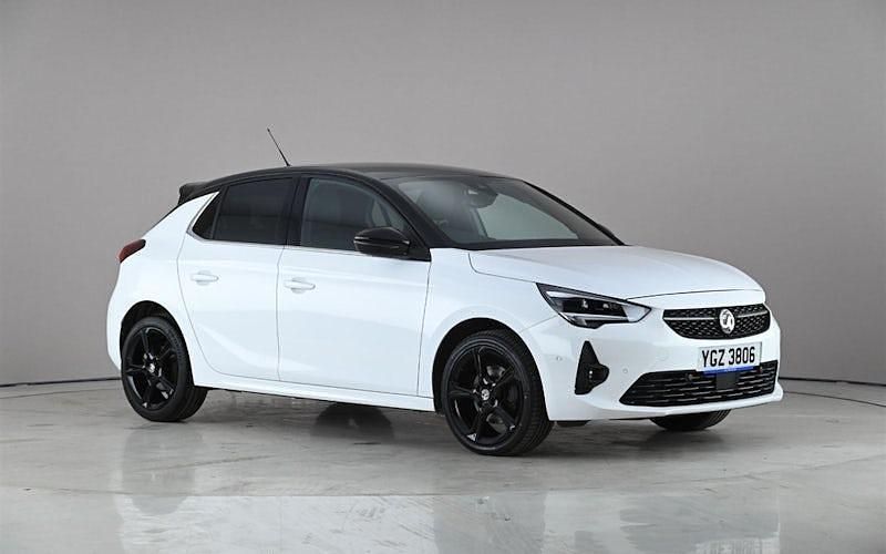 Used Vauxhall Corsa Ultimate 131 HP (96 kW) 2022 White Hatchback