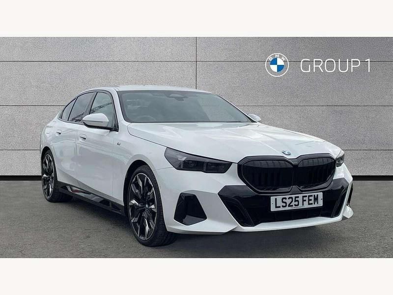 White Used 2025 BMW 520 M Sport Sedan | £44,493 (Fair price) - Image 1/4