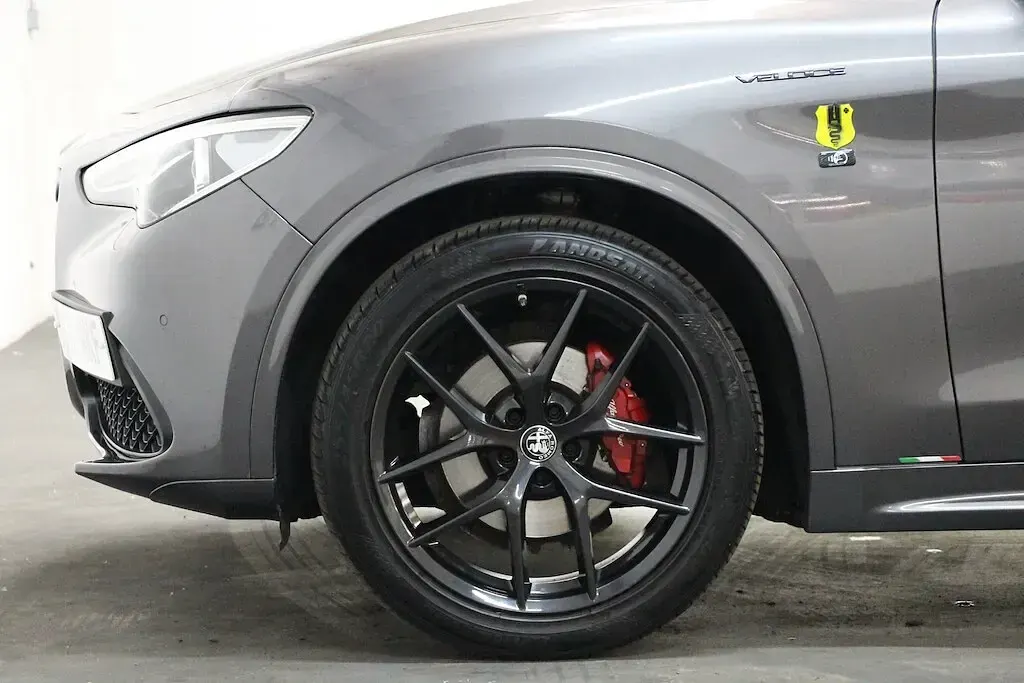Used Alfa Romeo Stelvio Veloce 280 HP (205 kW) 2020 Vesuvio grey SUV