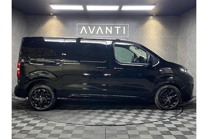 Used Citroën Dispatch 2021 Black MPV