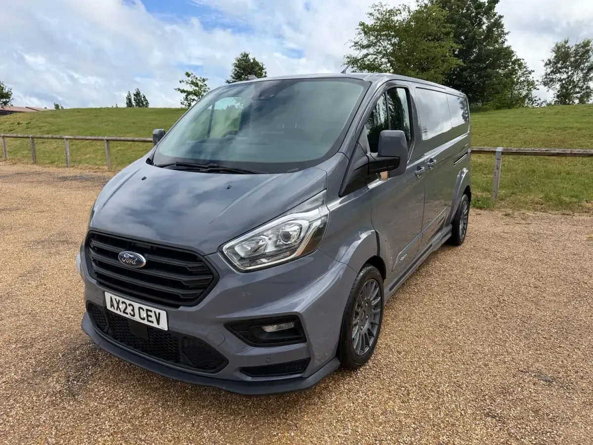 Used Ford Transit Custom 170 HP (125 kW) 2023 Grey Van