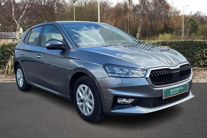 Graphite grey metallic Used 2022 Skoda Fabia Comfort Hatchback | £14,500 (Fair price) - Image 1/4