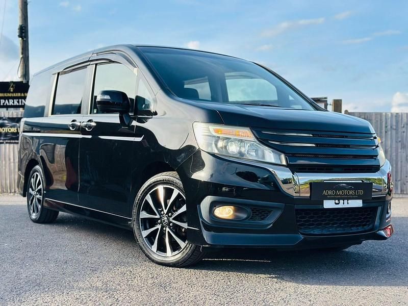 Black Used 2013 Honda Stepwgn MPV | £7,995 (Fair price) - Image 1/4