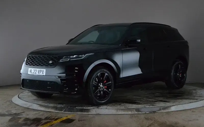Käytetty Land Rover Range Rover Velar S 204 HP (150 kW) 2022 Katumaasturi