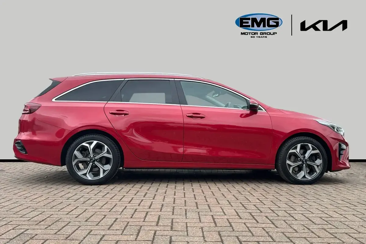 Used Kia Ceed First Edition 2019 Red Hatchback