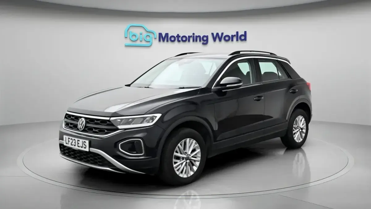 Used VW T-Roc S 148 HP (108 kW) 2023 Black SUV