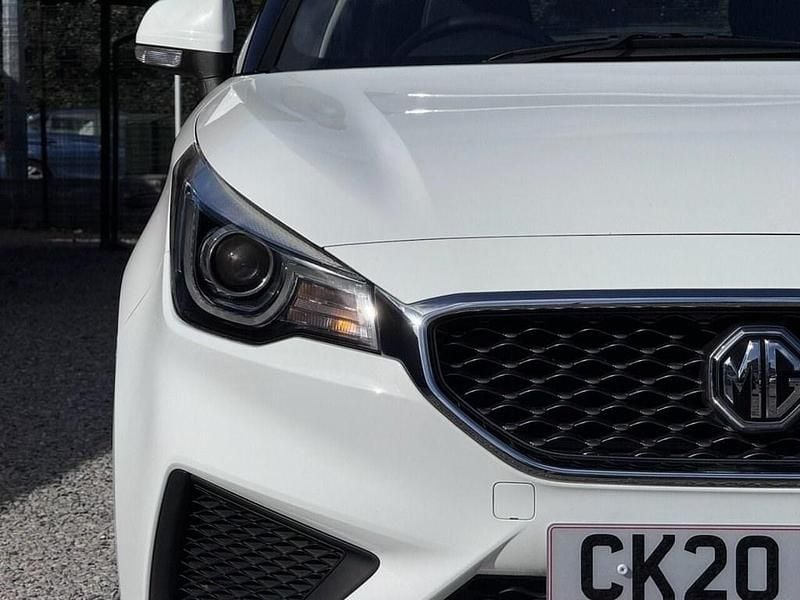 Used MG MG3 Excite 106 HP (77 kW) 2020 White Hatchback