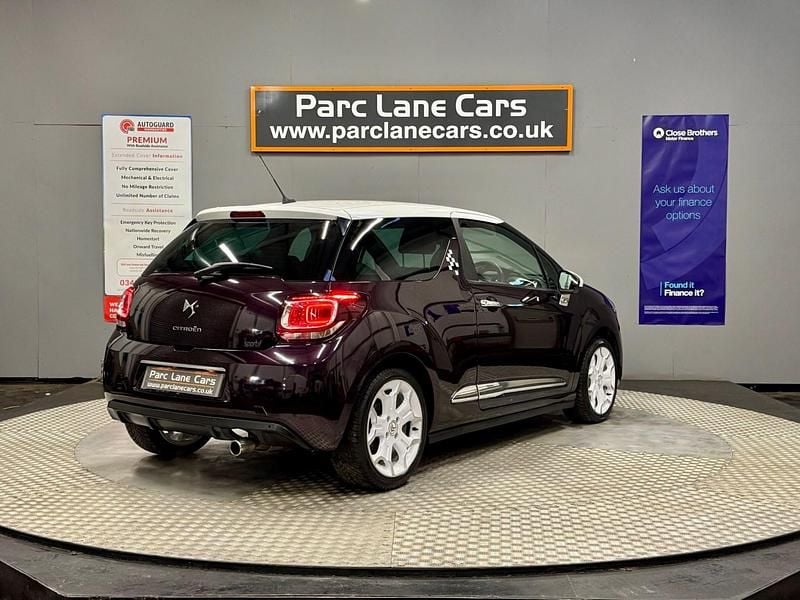Used Citroën DS3 PureTech 110 HP (80 kW) 2015 Purple Hatchback