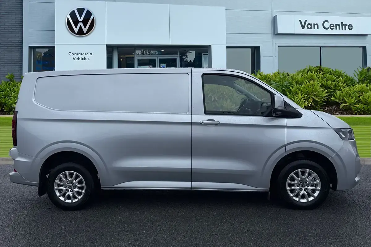 Begagnad VW Transporter Pro 2025 Grå Van