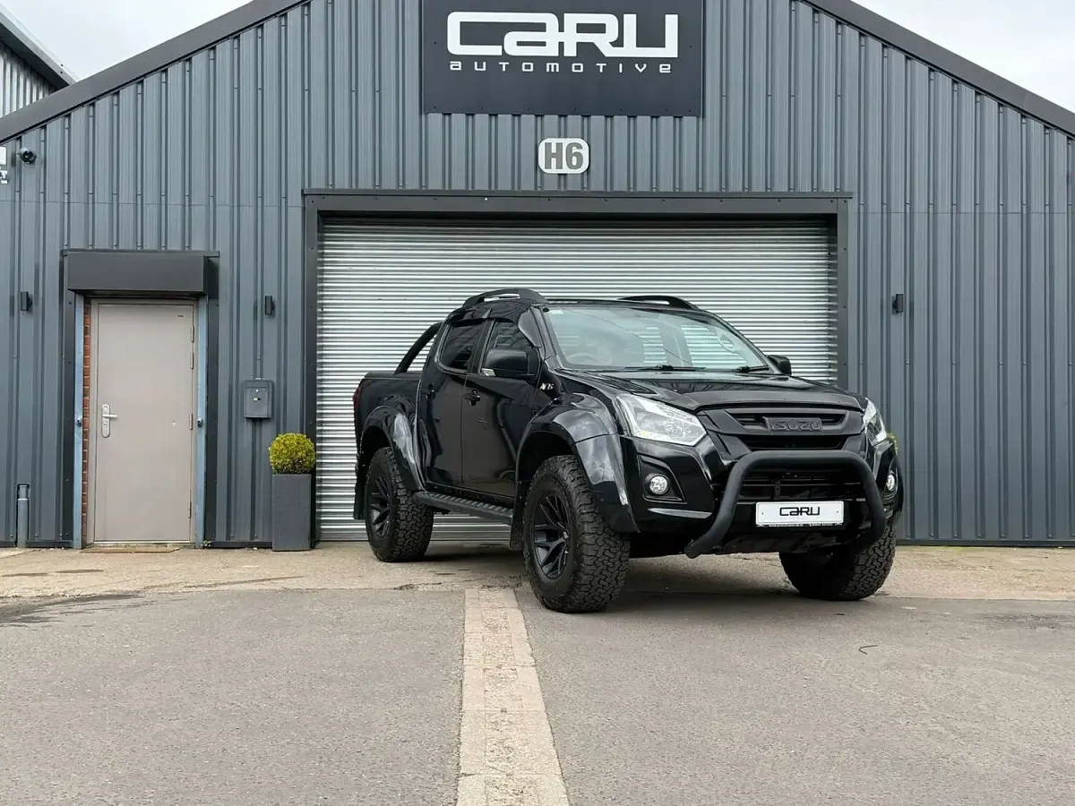 Used Isuzu D-Max 2020 Black Pickup