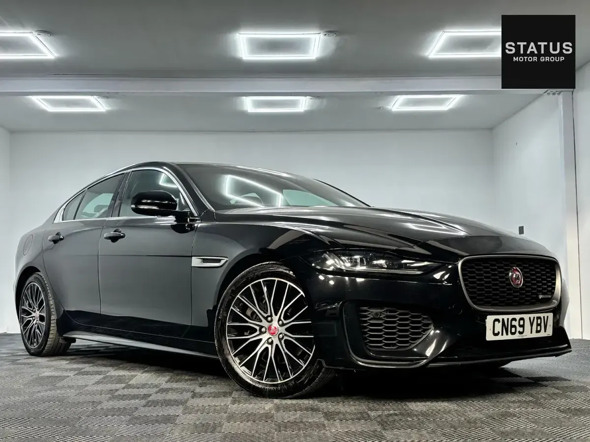 Used Jaguar XE R-Dynamic 250 HP (183 kW) 2019 Black Sedan