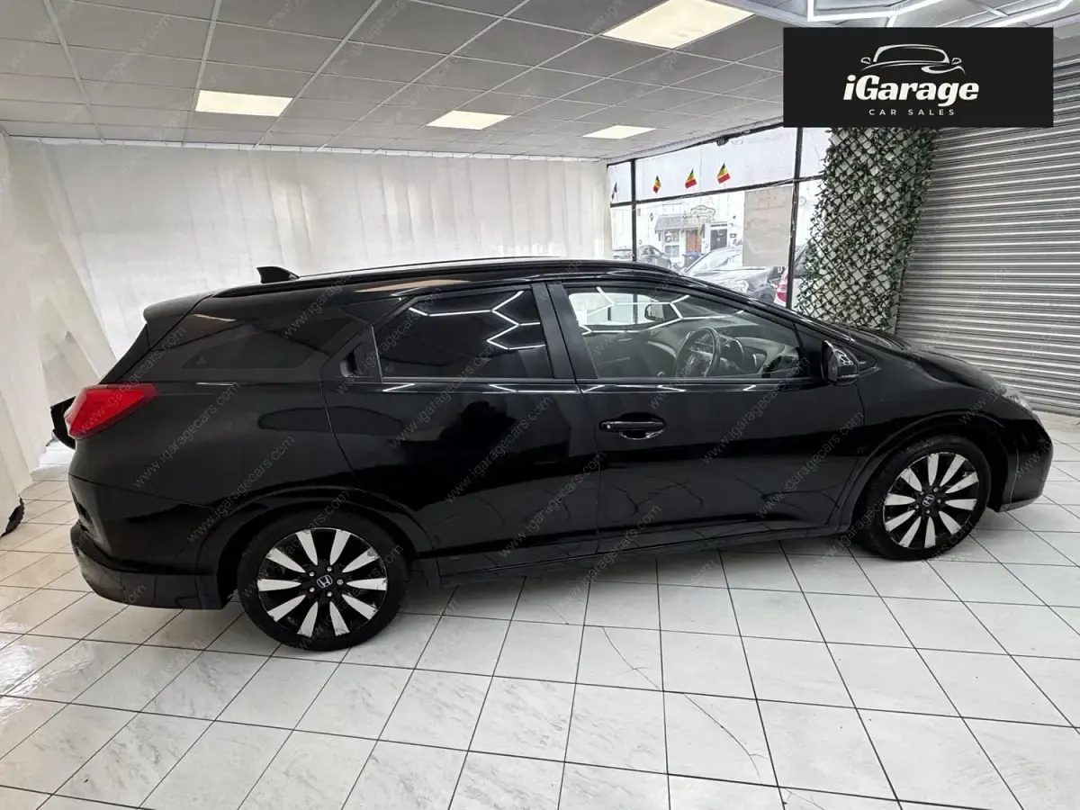 Używany Honda Civic SE Plus 142 KM (104 kW) 2016 Czarny Kombi