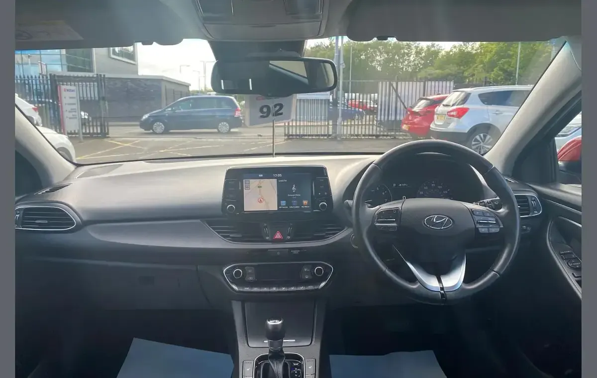 Used Hyundai i30 Premium 140 HP (102 kW) 2020 Red Hatchback