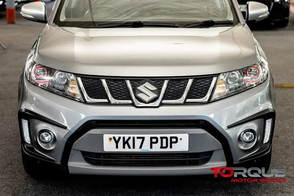 Used Suzuki Vitara 140 HP (102 kW) 2017 Grey SUV