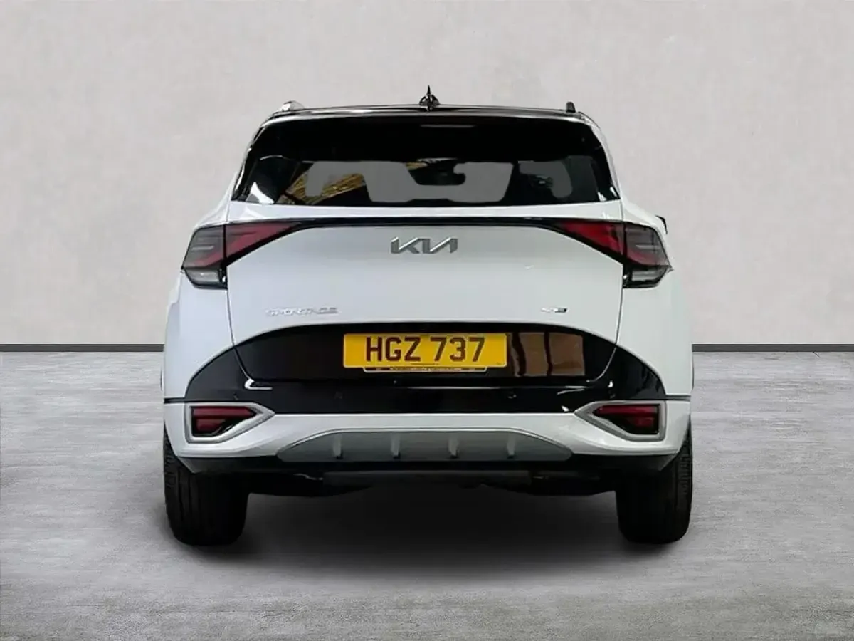 Used Kia Sportage GT-Line S 180 HP (132 kW) 2023 White SUV