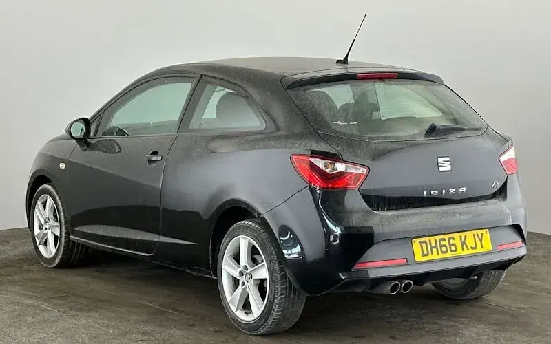 Used Seat Ibiza SC FR 90 HP (66 kW) 2017 Black Hatchback