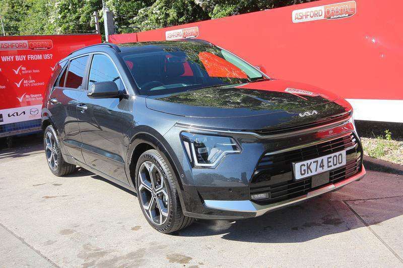Grey Used 2024 Kia Niro 4 SUV | £30,995 (Expensive) - Image 1/4
